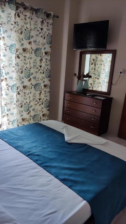 Sea View Apartments Poseidon 렙토카리아 외부 사진